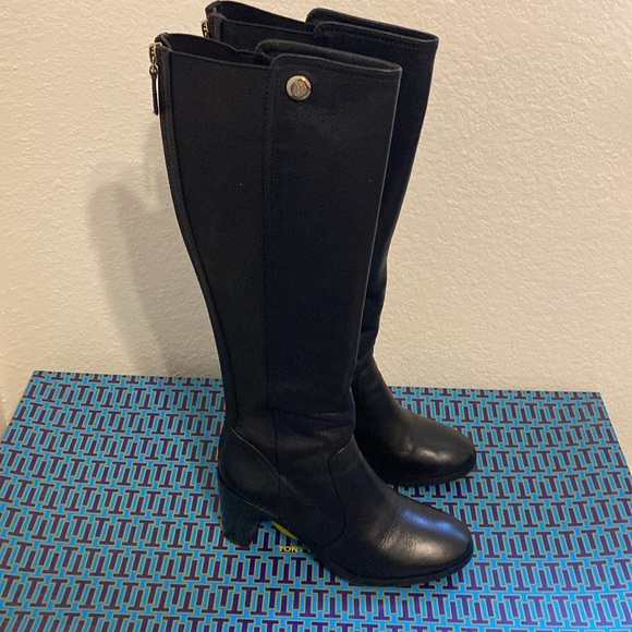 Tory Burch Heel Boots - Picture 4 of 6